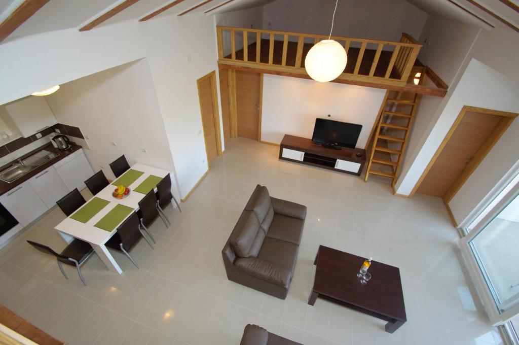 Apartments Villa Natali - Heating Pool Трогір Номер фото
